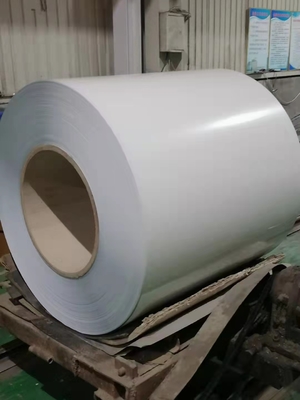 Wstępnie pomalowana metalowa stalowa cewka Dx51d Ppgi Ppgl walcowana na zimno